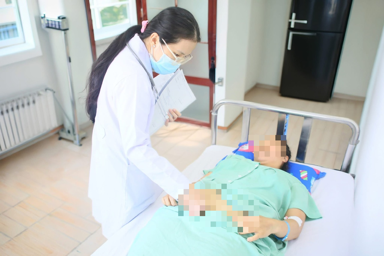 Một thai phụ gặp biến chứng nguy hiểm, phải triệt sản để giữ tính mạng - Ảnh 1.