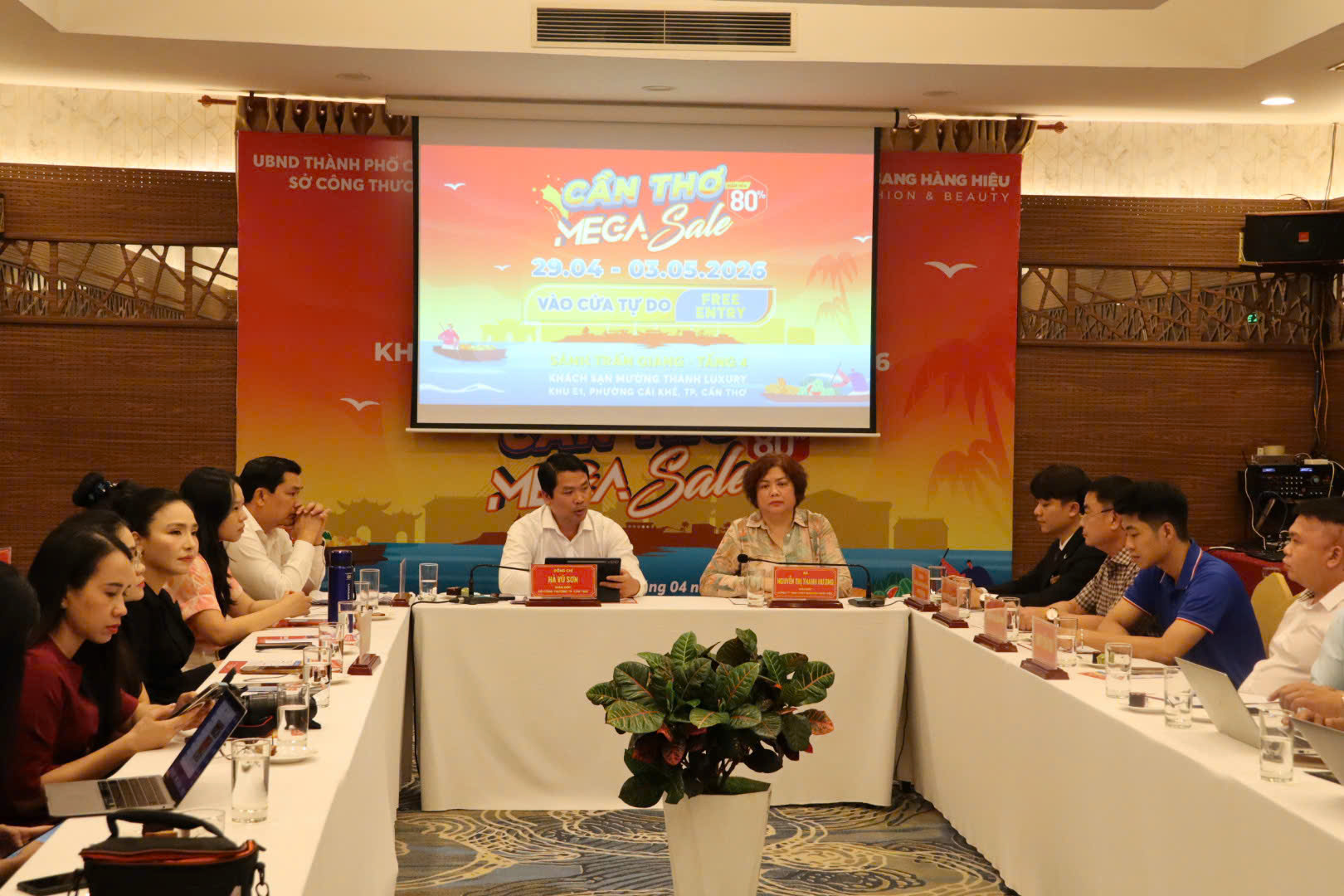 Cần Thơ tổ chức chương trình mua sắm hàng hiệu giảm giá lần 2 có gì đáng chú ý? - Ảnh 2.