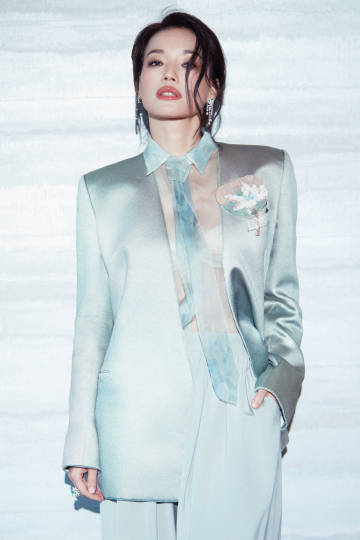  "Không trang điểm, tôi cũng giống phụ nữ 50 tuổi" - Ảnh 5.