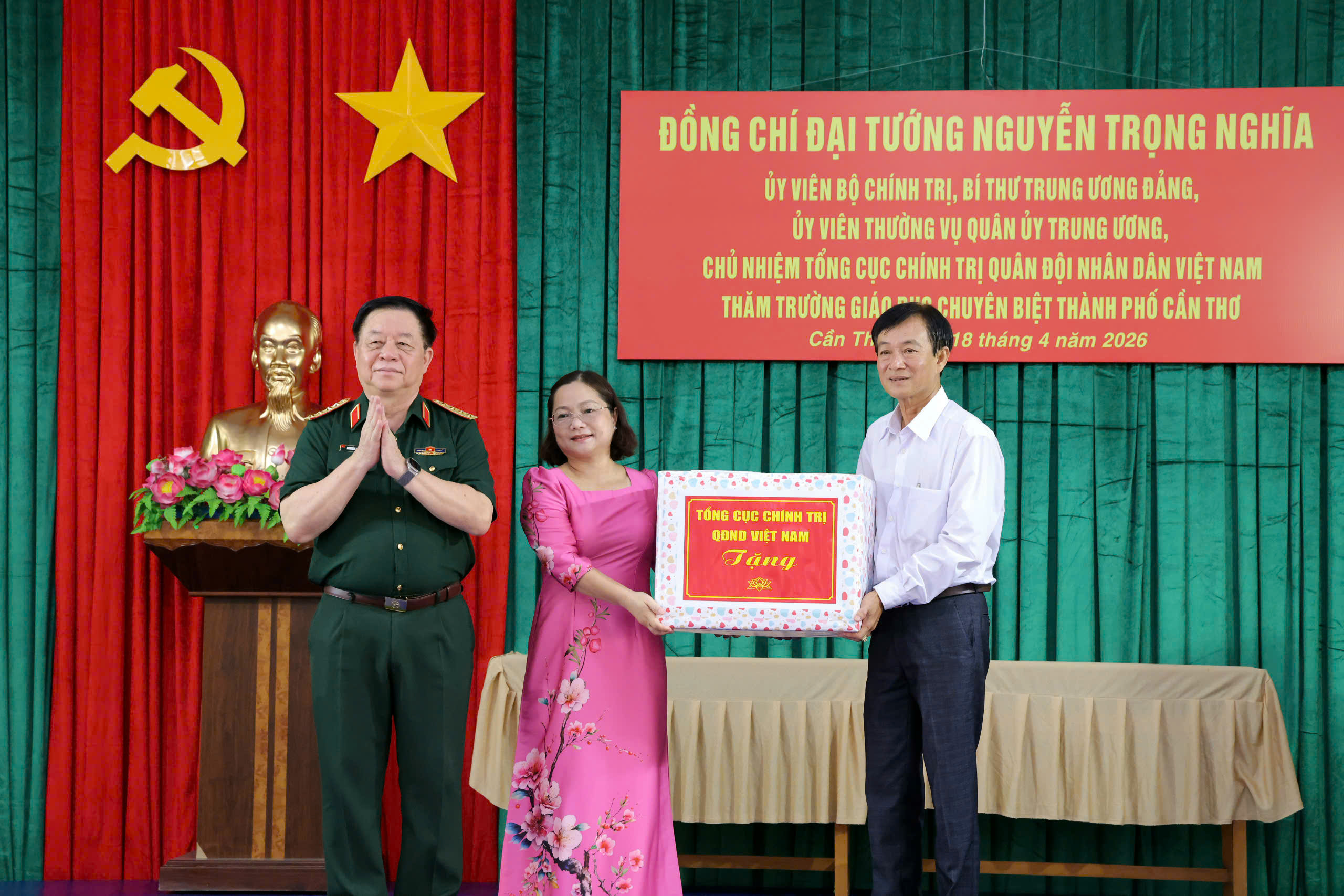 Đại tướng Nguyễn Trọng Nghĩa và vai trò của già làng trong đoàn kết dân tộc năm 2026 - Ảnh 10.