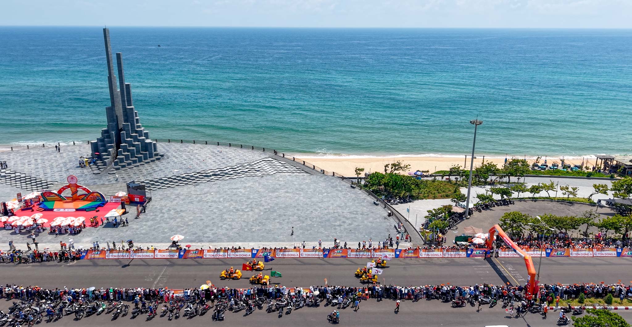 Marchuk Dzianis lần thứ 5 thắng chặng C&uacute;p truyền h&igrave;nh, giữ vững &Aacute;o xanh &ndash; vua nước r&uacute;t - Ảnh 4.