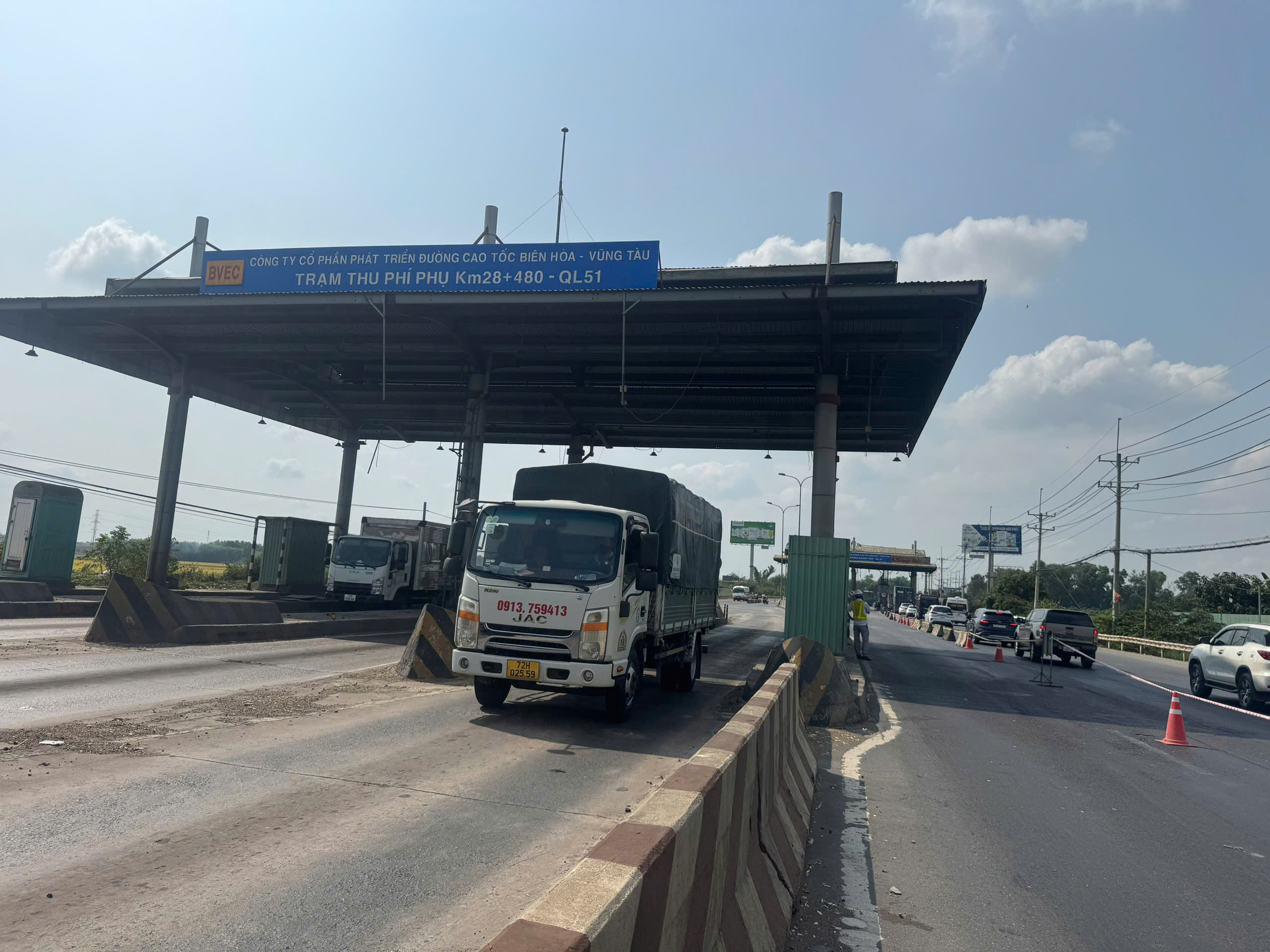 Tháo dỡ trạm thu phí trên Quốc lộ 51: Bước tiến mới cho giao thông Đồng Nai - TPHCM - Ảnh 17.