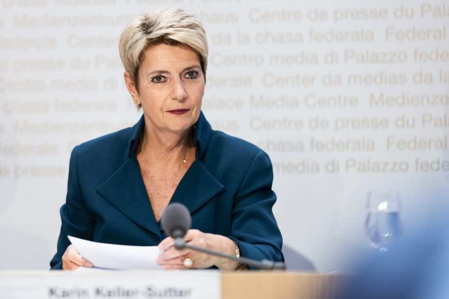 Bộ trưởng Thụy Sĩ kiện Grok, nền tảng X bị đặt câu hỏi trách nhiệm - Ảnh 1.