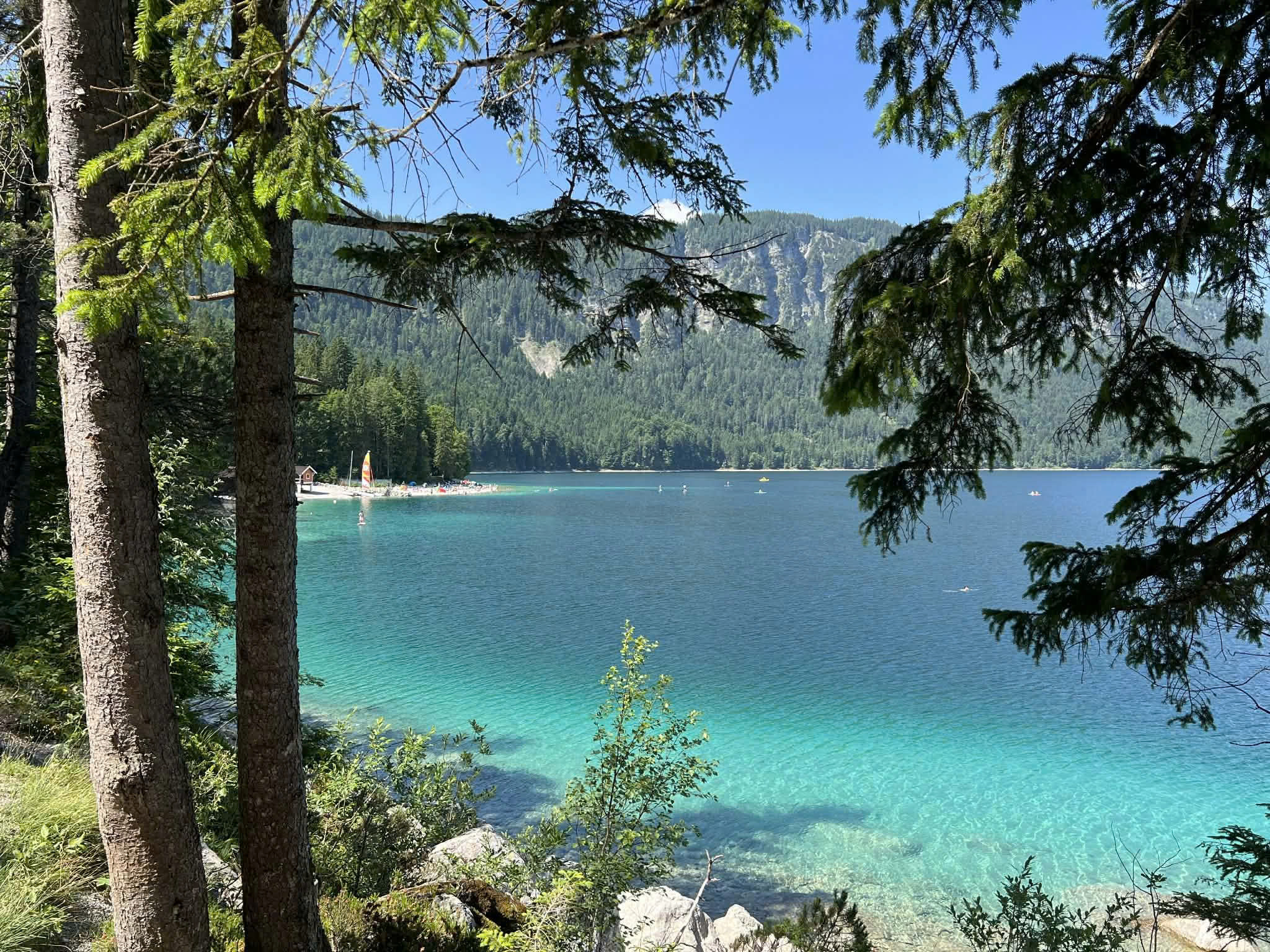 Munich: Truyền thống, kỳ vĩ và năng động - Ảnh 1.