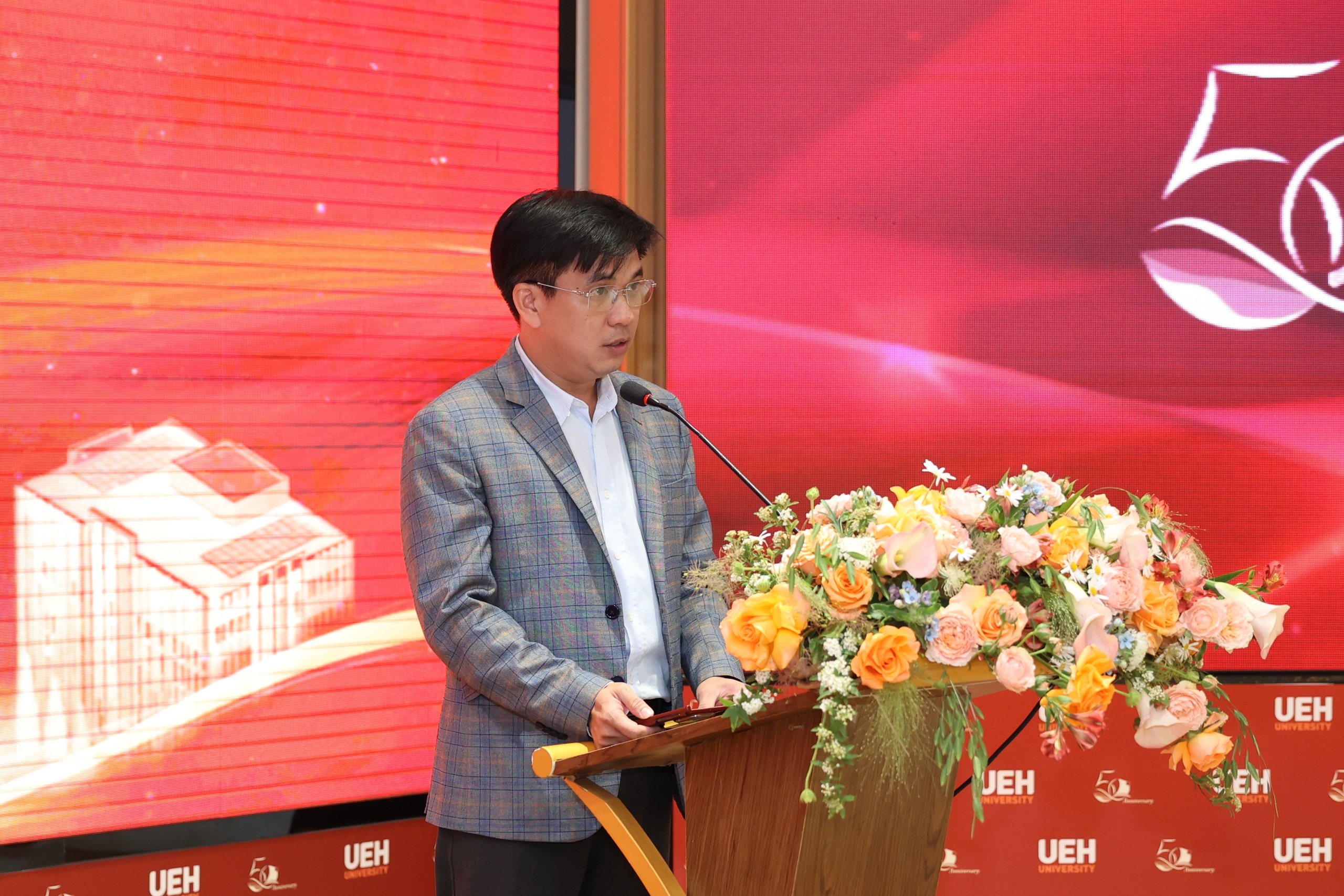 UEH thúc đẩy mô hình hợp tác cùng tạo giá trị dài hạn - Ảnh 1.