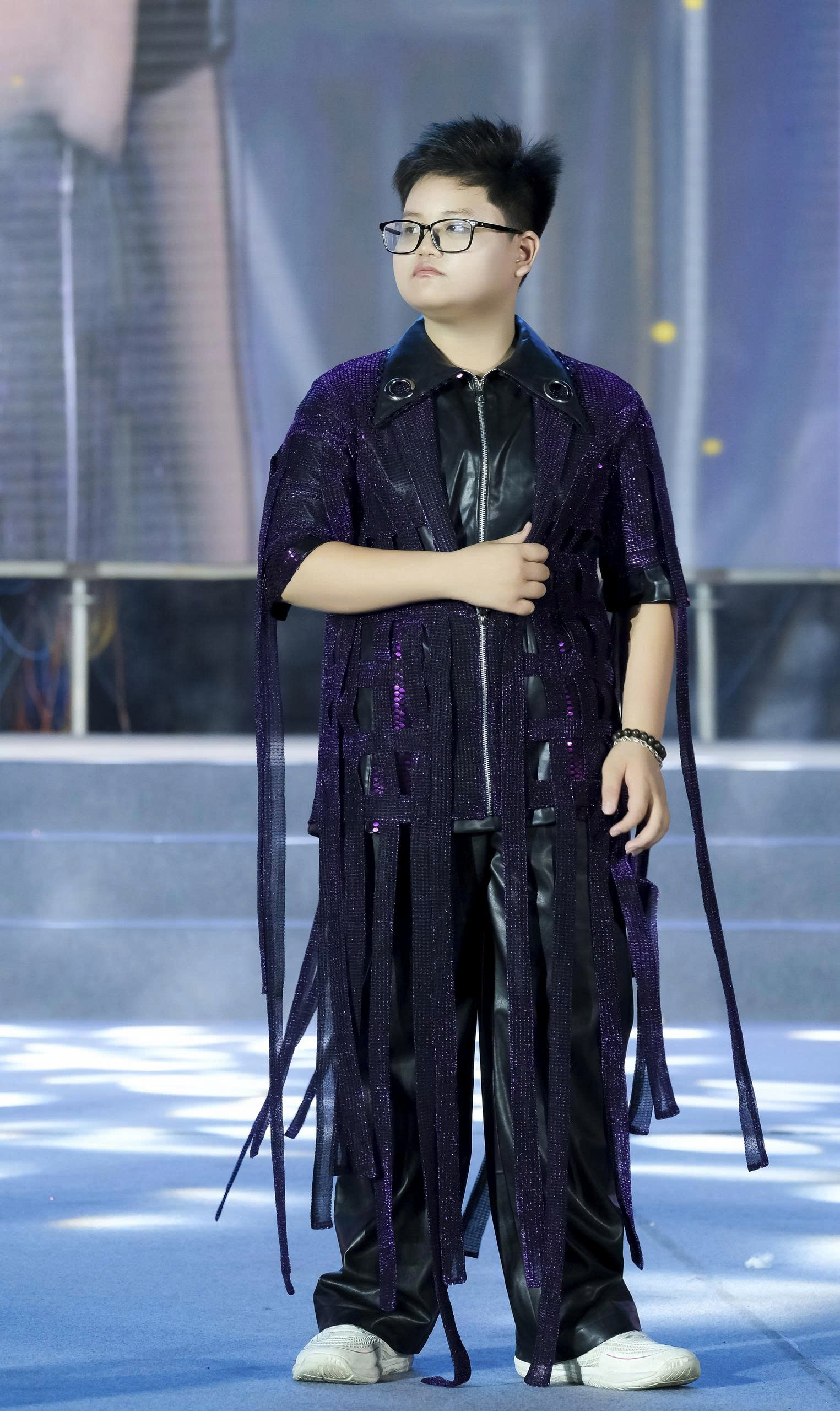 Đoàn Ngọc Gia Bảo đoạt giải Nam ca sĩ triển vọng tại Búp Sen vàng  - Ảnh 2.