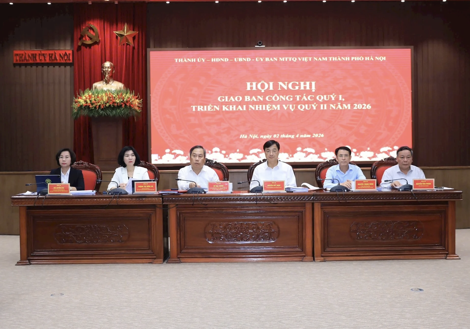 Hà Nội áp dụng OKR / KPI để nâng cao trách nhiệm cán bộ và giải quyết dân sinh 2026 - Ảnh 1.