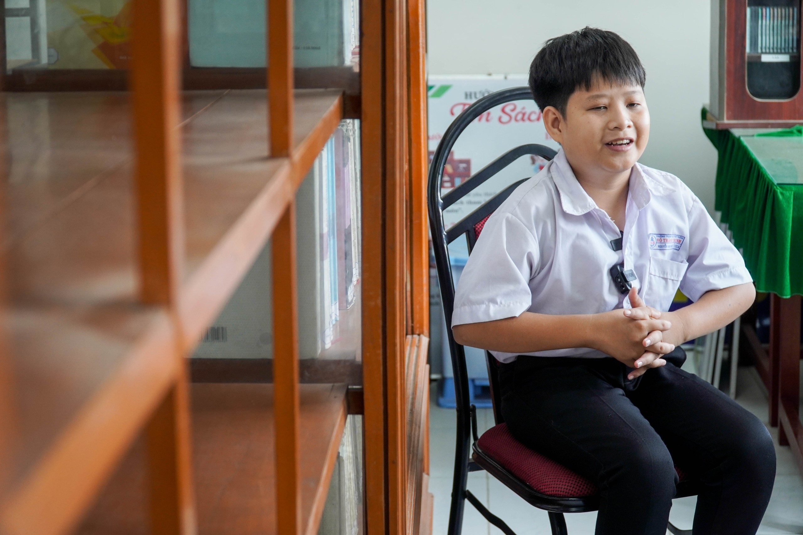 Ch&agrave;ng trai t&iacute; hon v&agrave; lời hứa với b&agrave; nội: "Con sẽ học đại học, con l&agrave;m được!" - Ảnh 10.