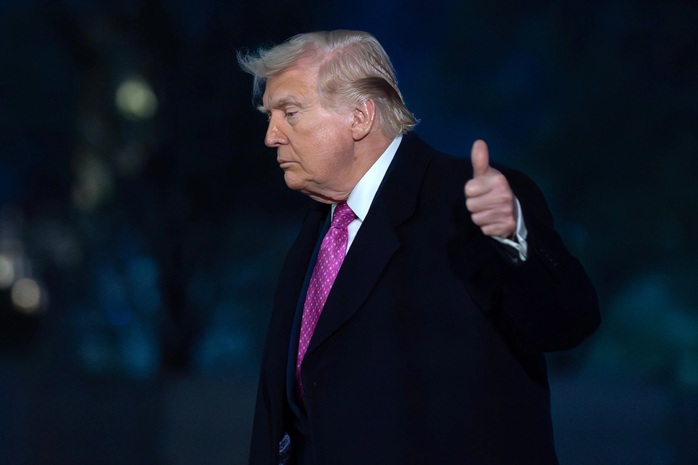 Tổng thống Donald Trump "sẵn sàng chấm dứt xung đột mà không cần mở lại Hormuz"? - Ảnh 1.