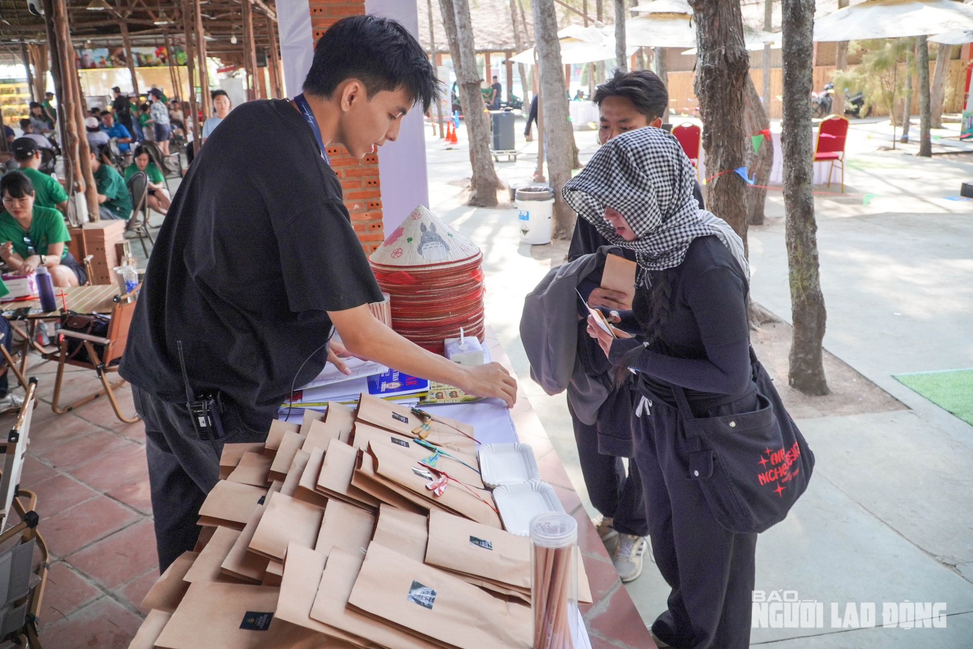 Gần 1000 người đ&atilde; tham gia Giải đi bộ Green Family Walk Cần Giờ - Ảnh 10.