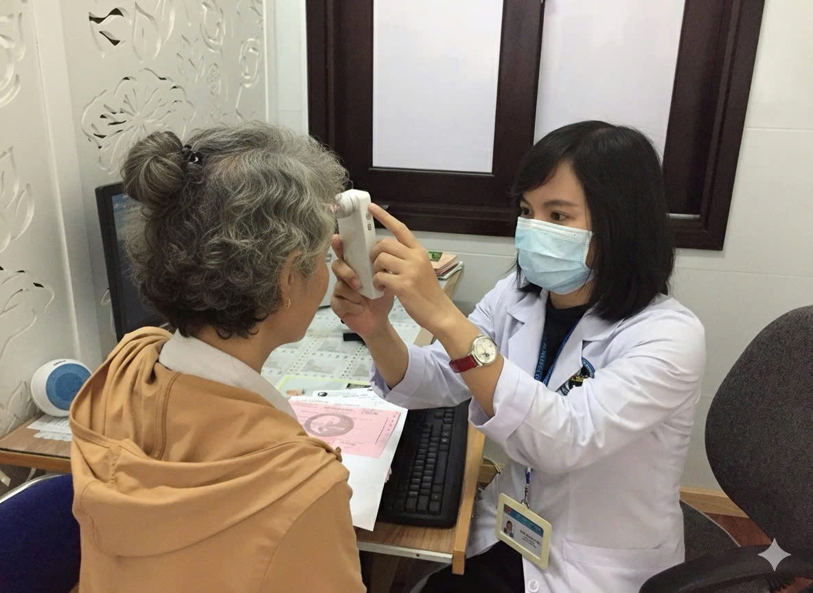 Ăn uống mùa nắng nóng sao cho hợp lý - Ảnh 1.