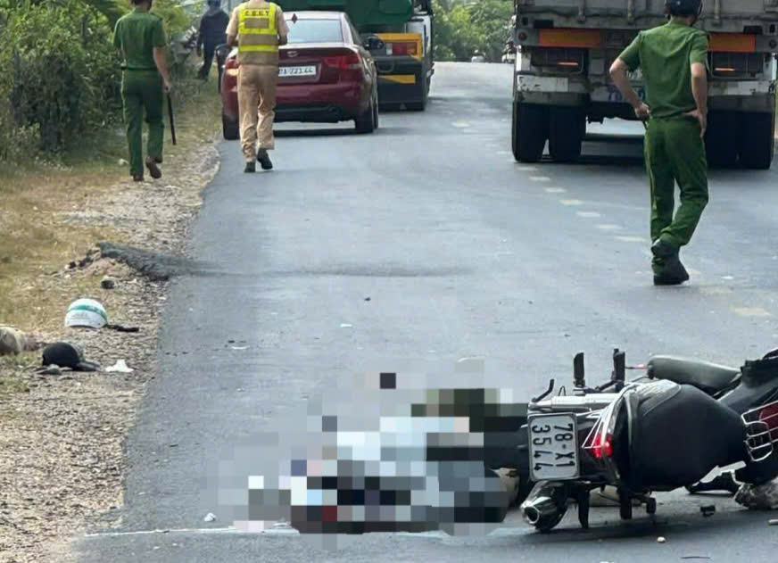 Tai nạn giao thông nghiêm trọng ở Đắk Lắk, 2 người tử vong tại chỗ - Ảnh 1.