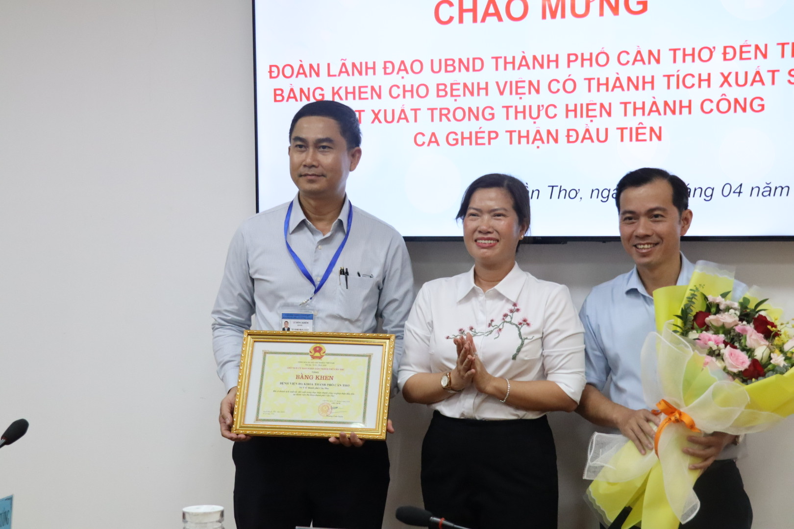 Bệnh viện Đa khoa TP Cần Thơ thành công ca ghép thận đầu tiên năm 2026 - Ảnh 4.