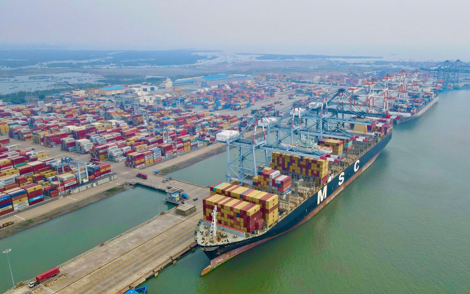 TPHCM chuẩn bị động thổ, khởi c&ocirc;ng nhiều dự &aacute;n cảng biển dịp 30-4-2026 - Ảnh 2.