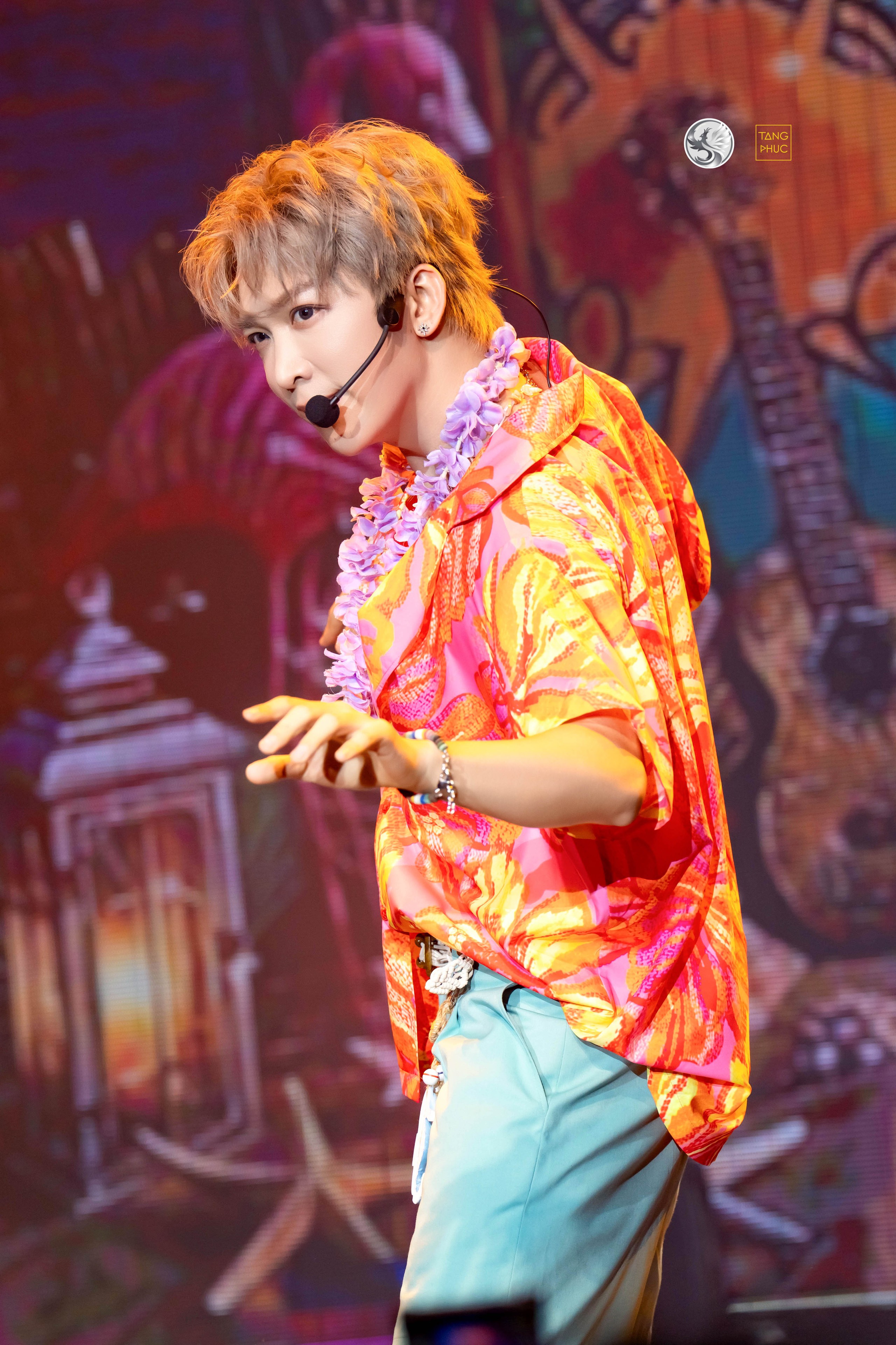 Nhạc sĩ Huỳnh Quốc Huy: 