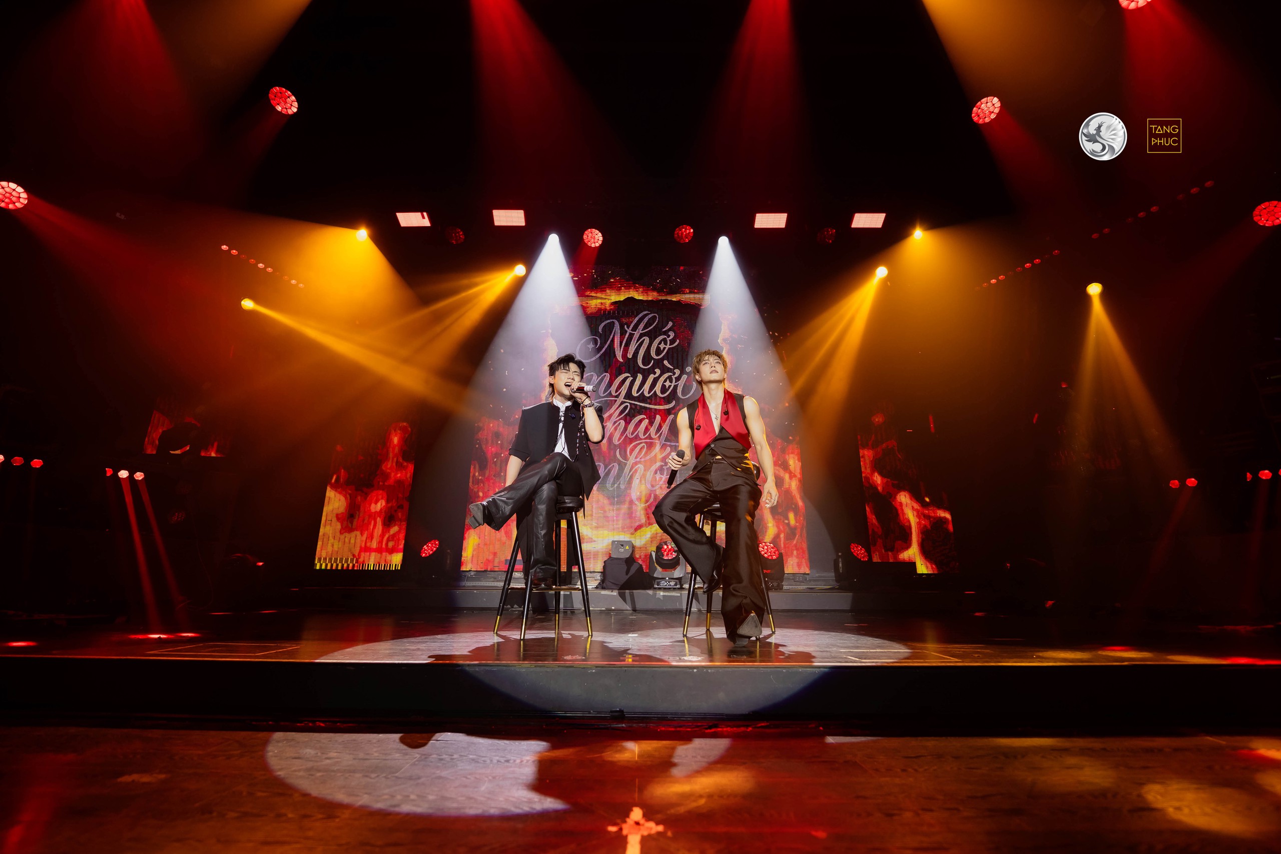 Nhạc sĩ Huỳnh Quốc Huy: 