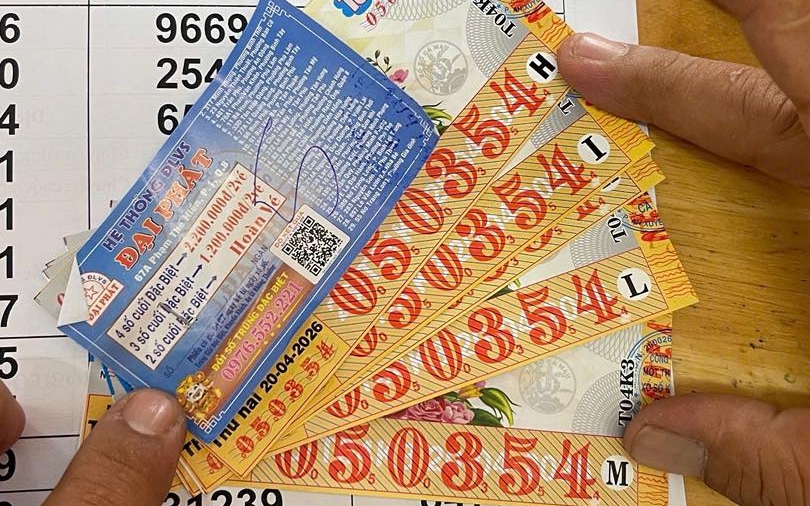 Chiều 21-4, lộ diện tiệm v&agrave;ng đổi thưởng giải độc đắc xổ số miền Nam - Ảnh 3.