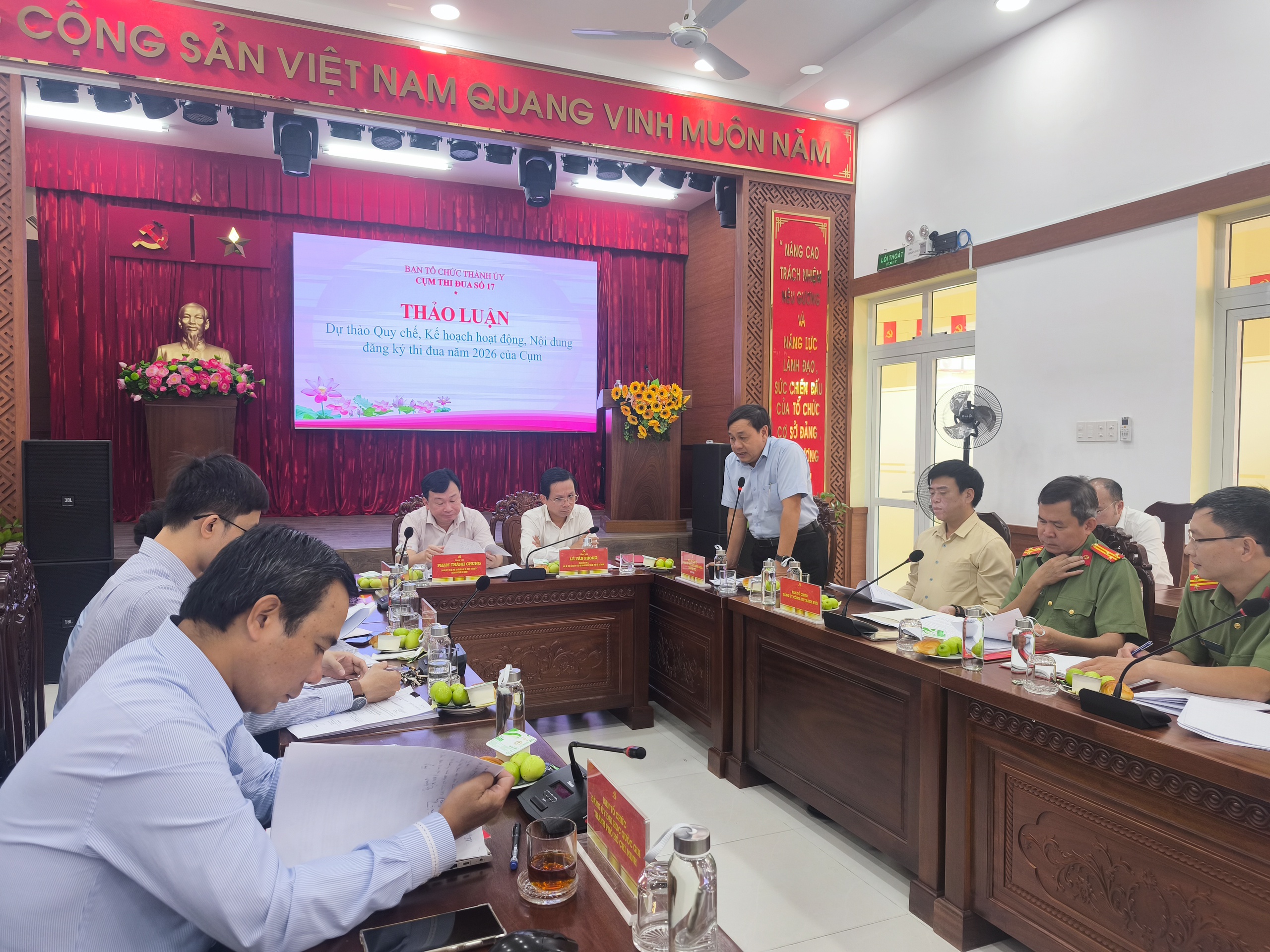 TPHCM: Siết chặt kỷ cương, đổi mới thi đua trong ngành Tổ chức Xây dựng Đảng - Ảnh 1.