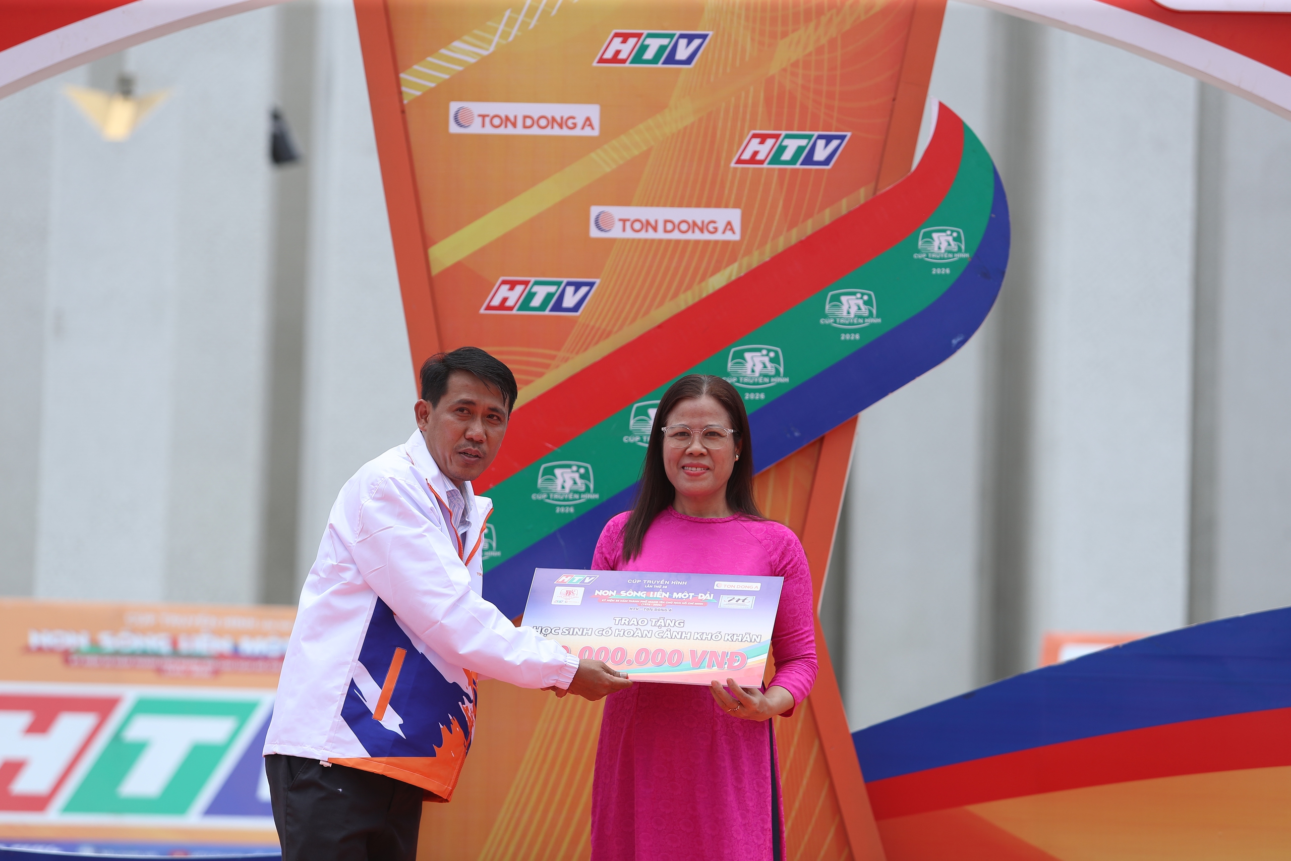 C&uacute;p truyền h&igrave;nh: Trịnh Đức T&acirc;m thắng chặng tại Vũng T&agrave;u - Ảnh 7.