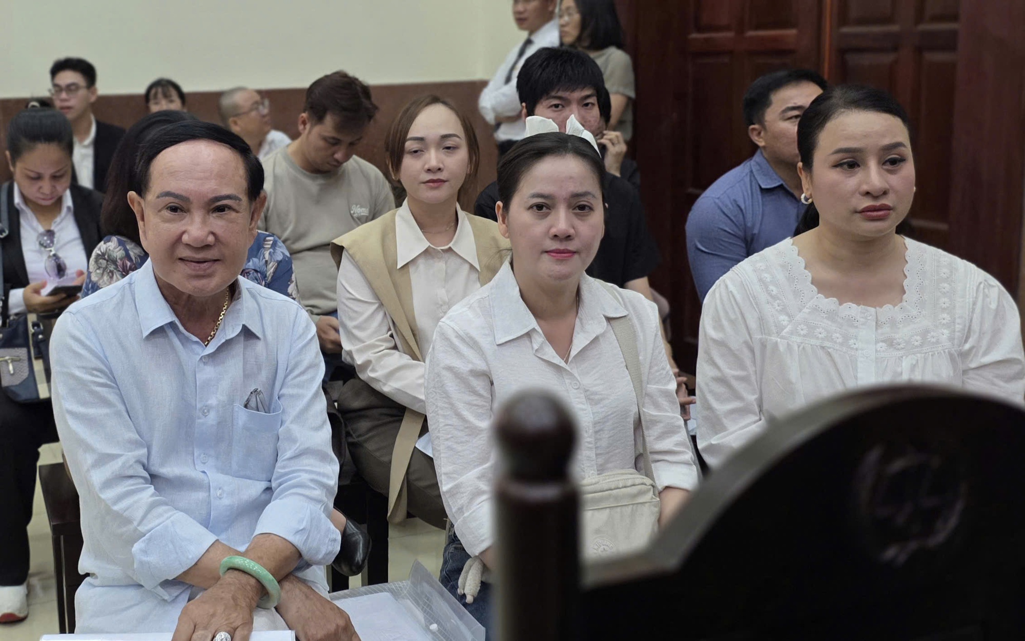 &Ocirc;ng chủ hệ thống b&aacute;n xe m&aacute;y nổi tiếng TPHCM l&atilde;nh 19 năm t&ugrave; - Ảnh 3.