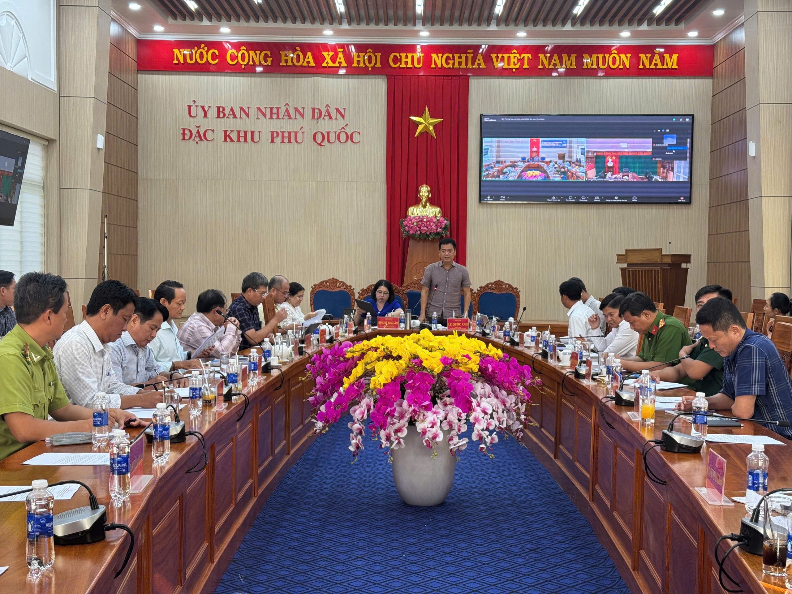 Bí thư đặc khu Phú Quốc chỉ đạo quyết liệt giải phóng mặt bằng cho APEC 2027 - Ảnh 4.