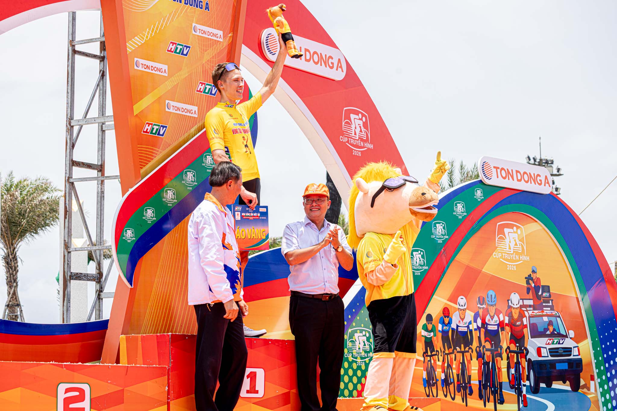 C&uacute;p truyền h&igrave;nh: Trịnh Đức T&acirc;m thắng chặng tại Vũng T&agrave;u - Ảnh 8.