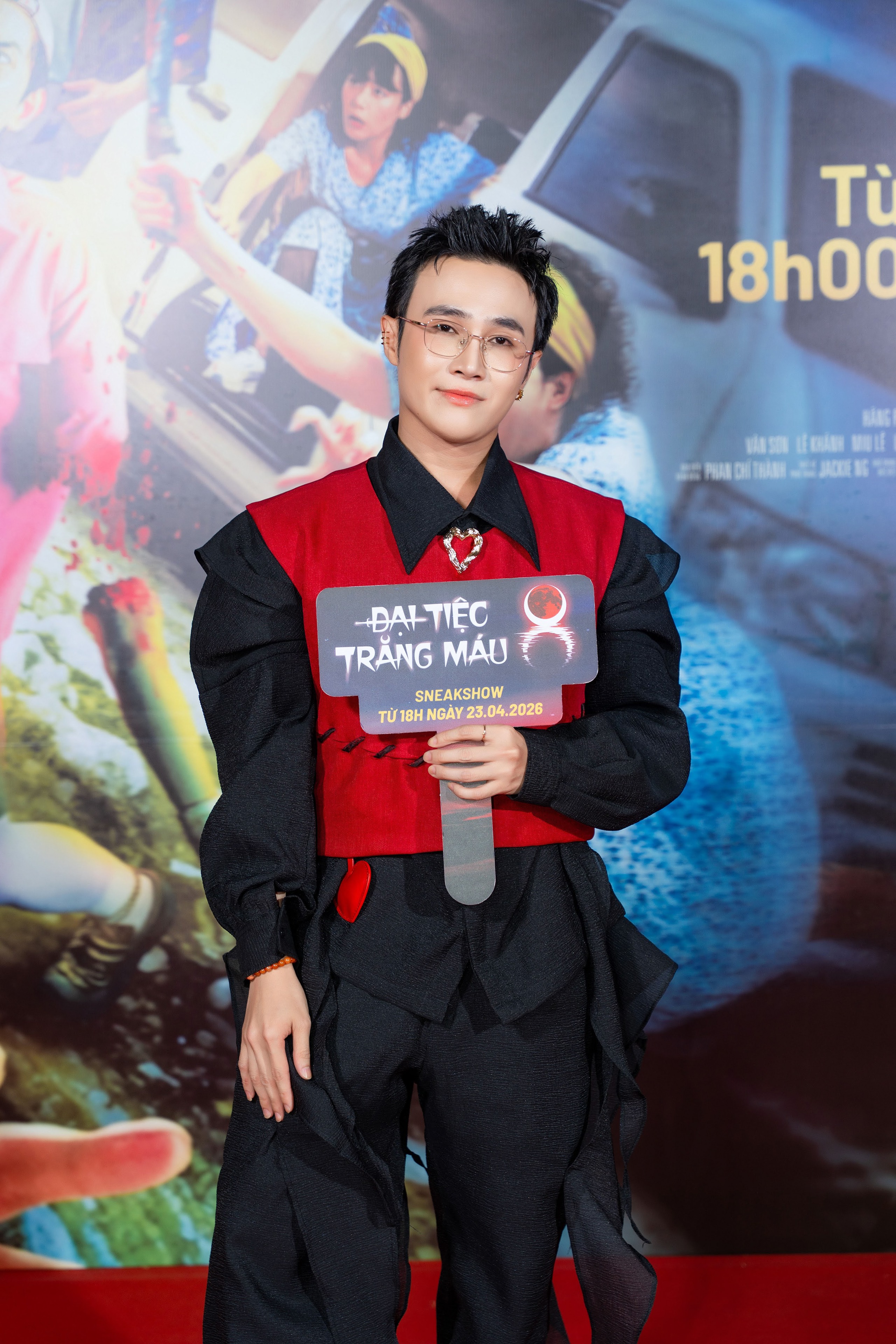 Vợ chồng Việt Hương, Tuấn Trần, Quách Ngọc Ngoan ủng hộ Liên Bỉnh Phát - Ảnh 9.