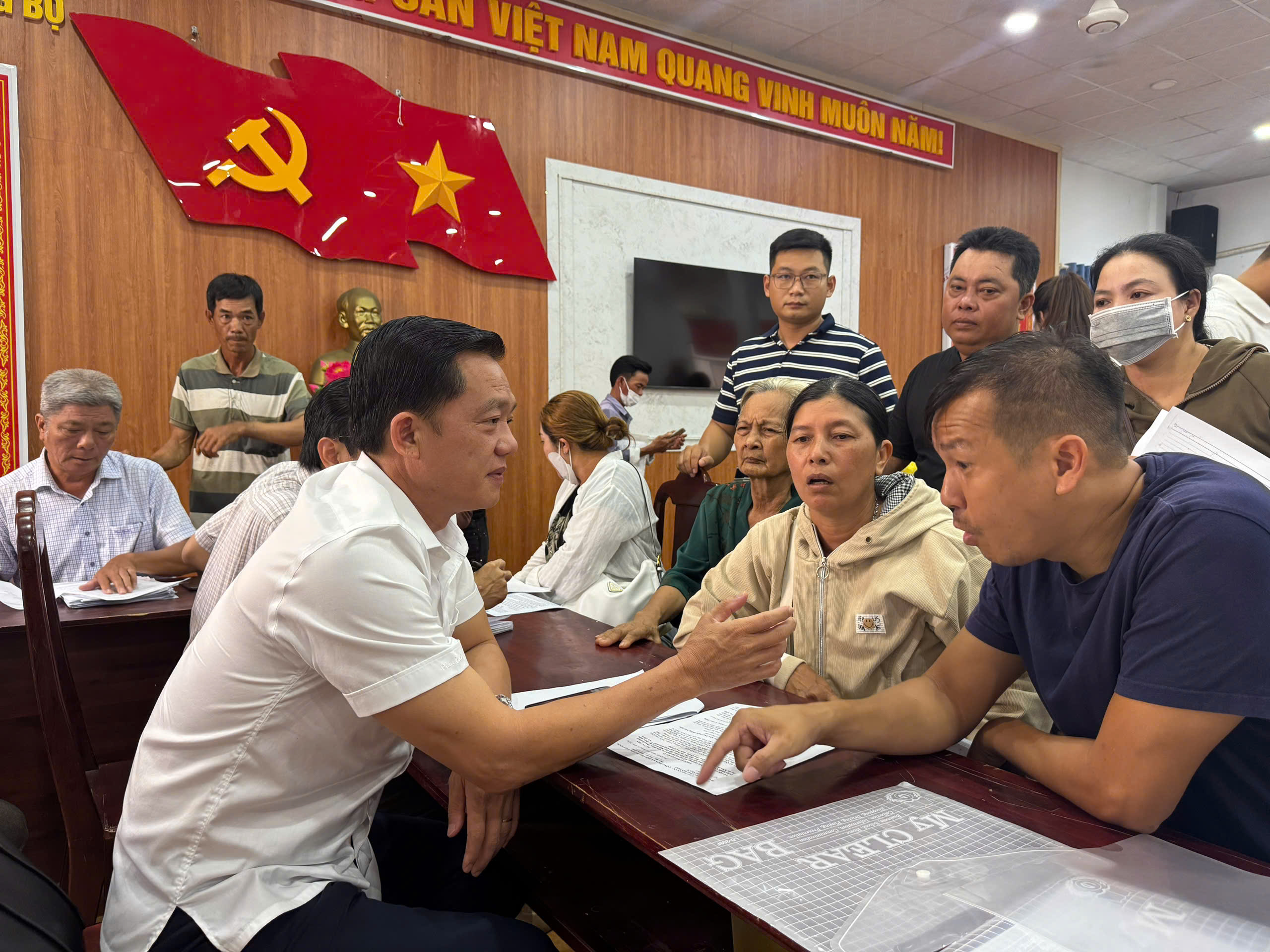 Bí thư đặc khu Phú Quốc chỉ đạo quyết liệt giải phóng mặt bằng cho APEC 2027 - Ảnh 5.