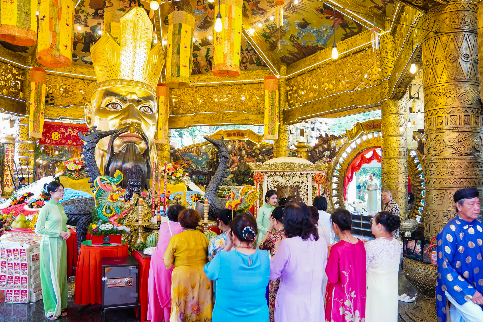 Những địa điểm trốn nóng tại TPHCM dịp Giỗ Tổ Hùng Vương, lễ 30-4 và 1-5 - Ảnh 1.