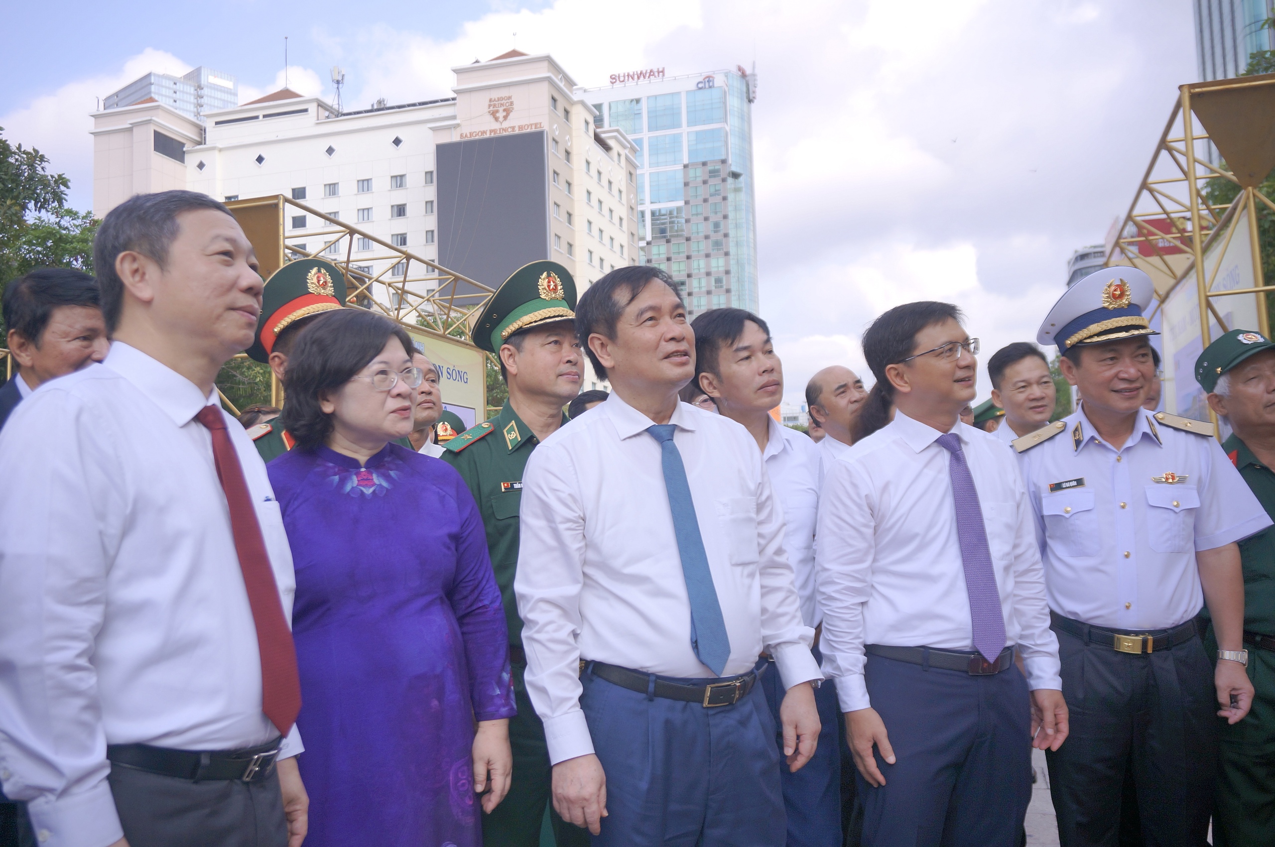 TP HCM tổ chức triển lãm ảnh quy mô lớn - Ảnh 4.