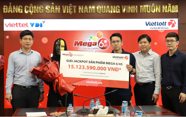 Chọn mua vé số Vietlott theo phong thủy, một người ở Nghệ An trúng giải Jackpot - Ảnh 1.