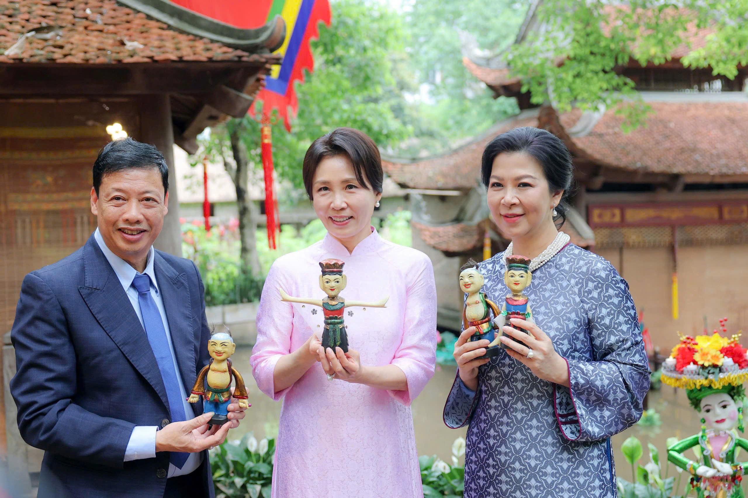 Hai Đệ nhất Phu nh&acirc;n Việt Nam - H&agrave;n Quốc thăm Bảo t&agrave;ng D&acirc;n tộc học Việt Nam - Ảnh 13.