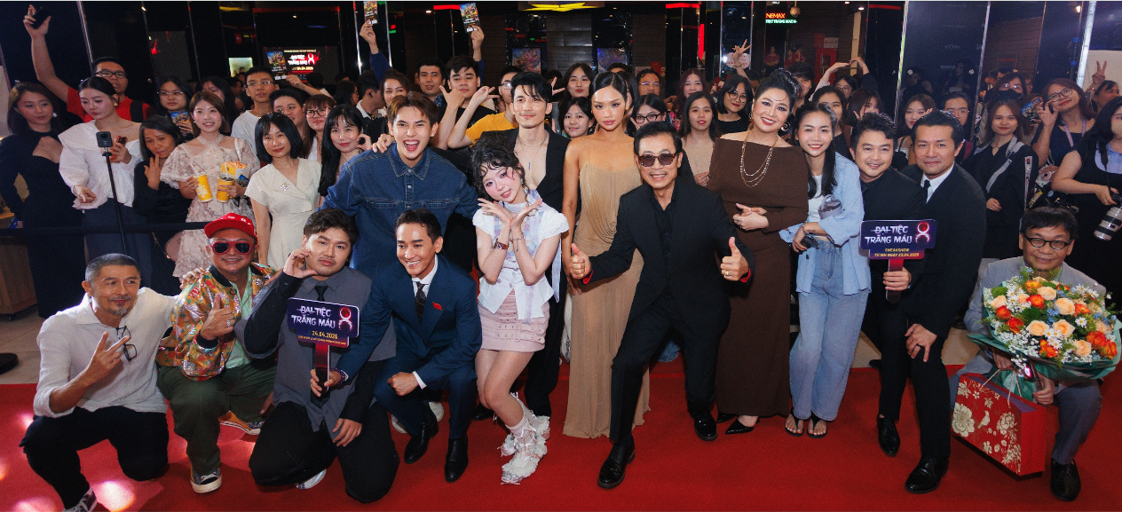 Dàn sao lộng lẫy ủng hộ 