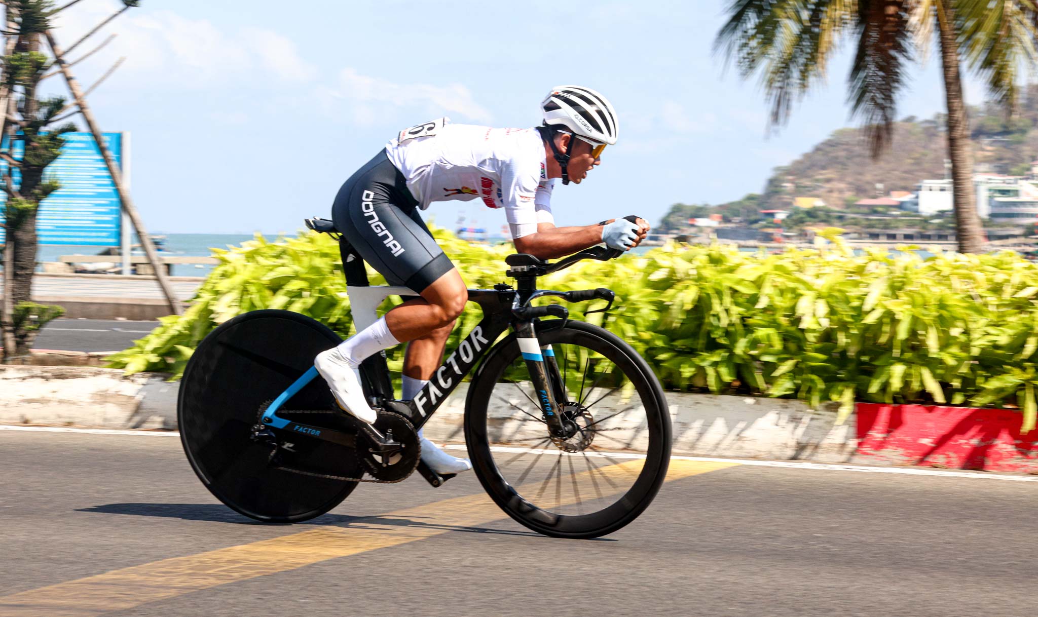 C&uacute;p truyền h&igrave;nh 2026: Tay đua Nga thắng chặng t&iacute;nh giờ - Ảnh 4.