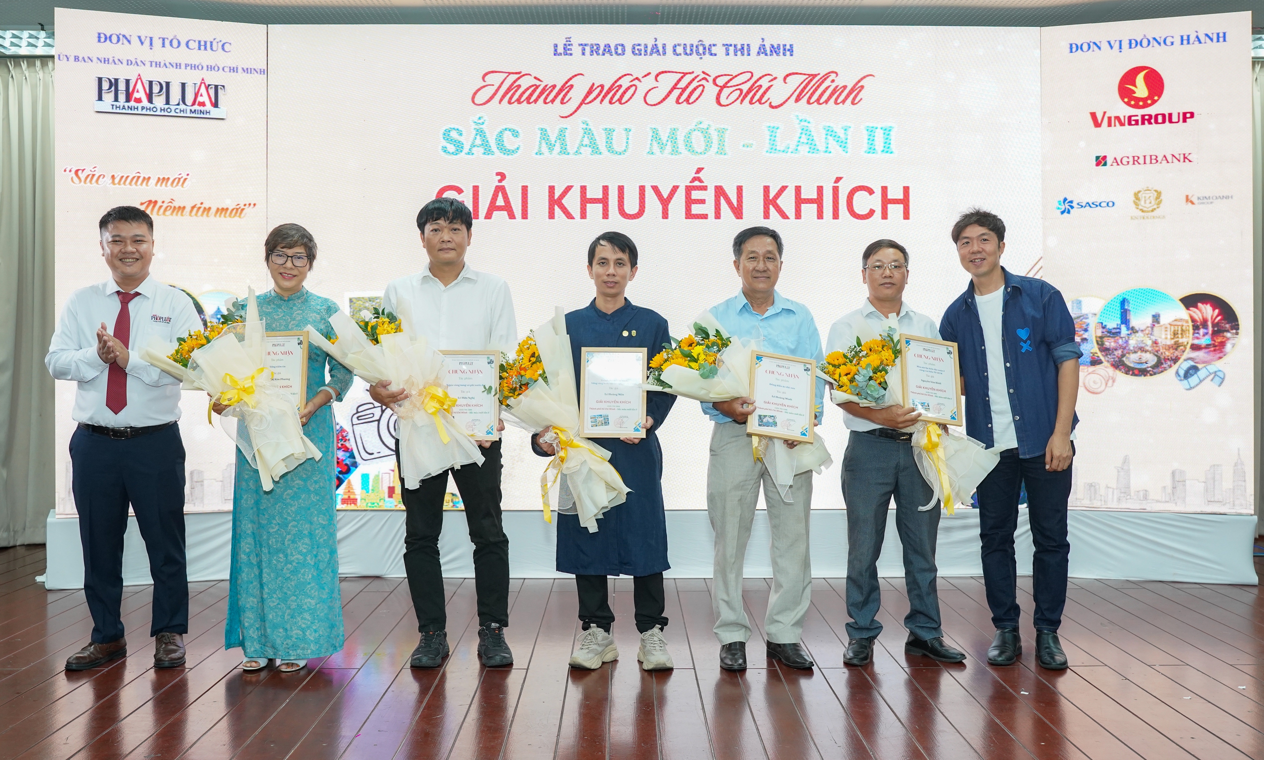 Tác phẩm Sức sống mới đoạt giải nhất cuộc thi ảnh của báo Pháp Luật TP HCM  - Ảnh 8.