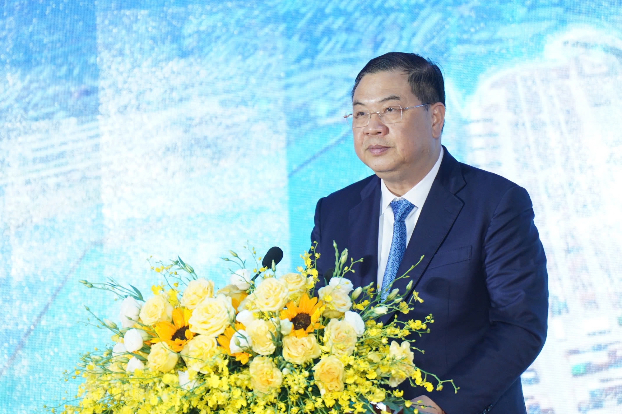 Ph&oacute; Thủ tướng: X&acirc;y dựng cảng Li&ecirc;n Chiểu l&agrave; "cảng xanh - cảng th&ocirc;ng minh - Ảnh 1.