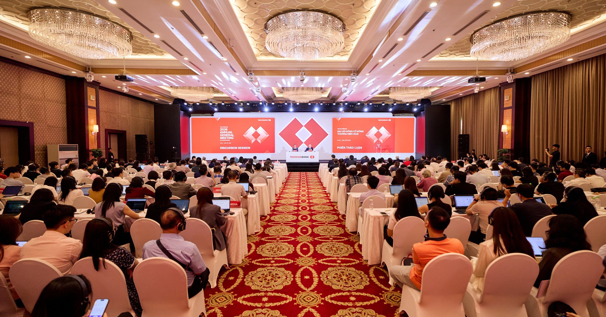 Cùng với tăng vốn để dẫn đầu, Techcombank làm gì để hệ sinh thái vươn tầm quốc tế?