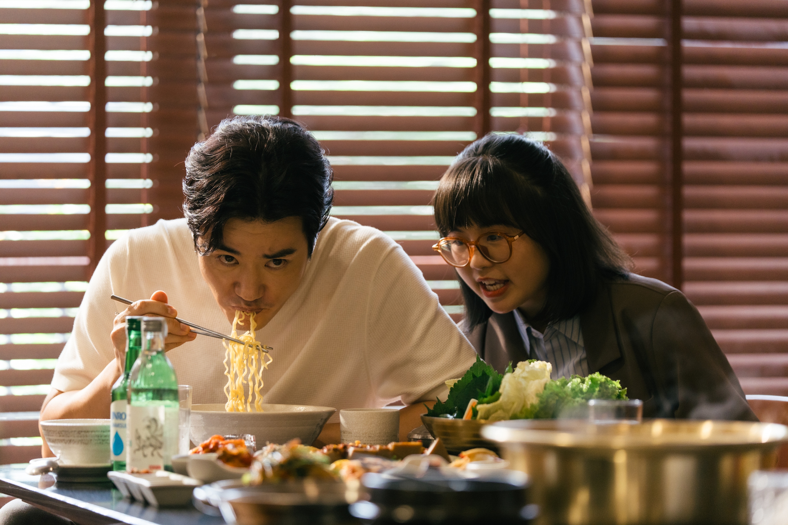 Trấn Thành, Thái Hòa cùng dàn sao 