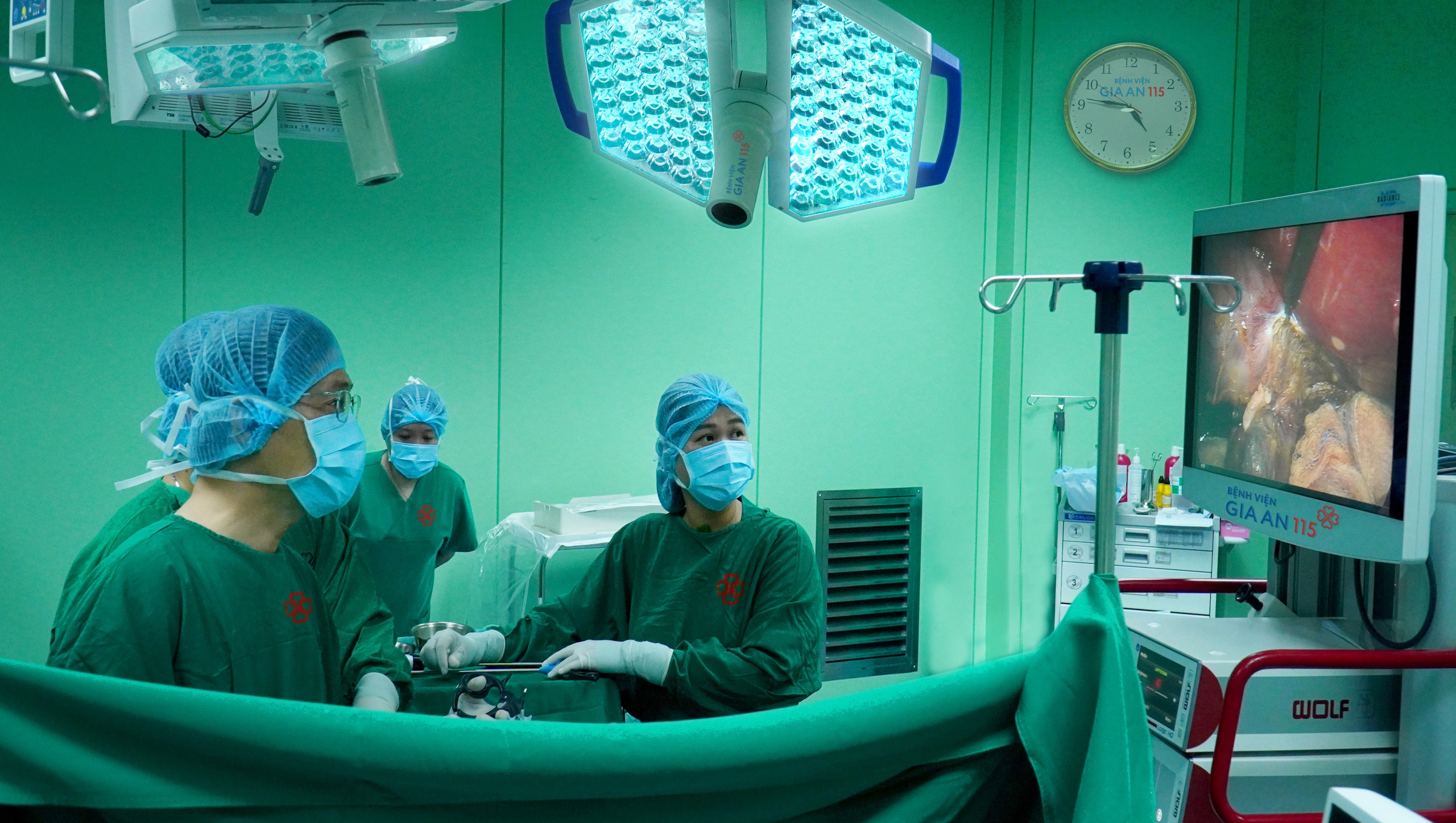 Đi khám sức khỏe định kỳ, người phụ nữ trẻ phát hiện điều bất ngờ - Ảnh 1.