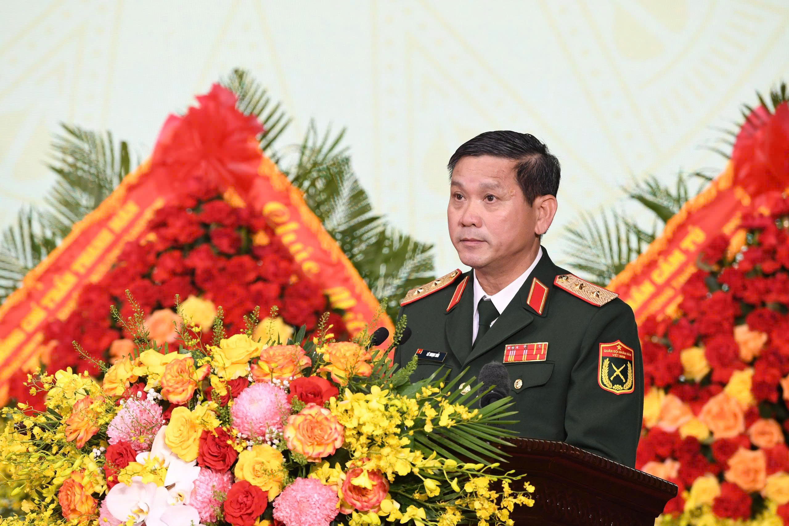 Tô Lâm trao danh hiệu Anh hùng LLVT nhân dân cho Quân khu 5 năm 2026 - Ảnh 2.