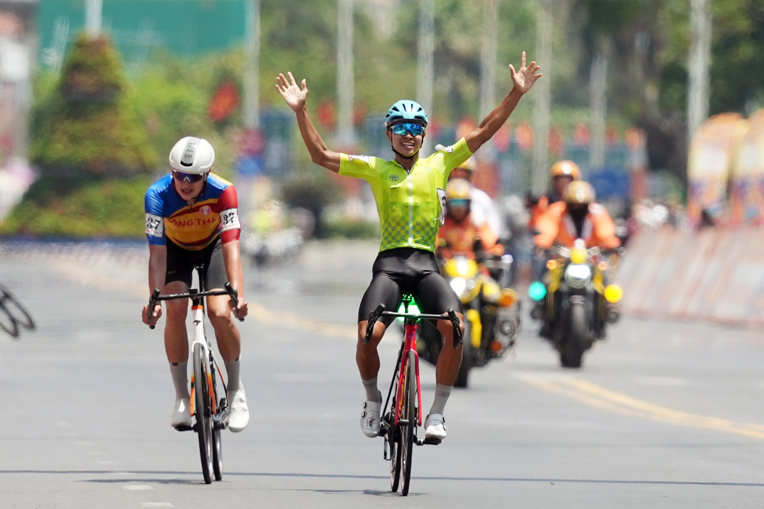 Sigma 200mm f2.0 DG OS Sports: "Định nghĩa lại" ống k&iacute;nh tele khẩu lớn cho ph&oacute;ng vi&ecirc;n t&aacute;c nghiệp - Ảnh 8.