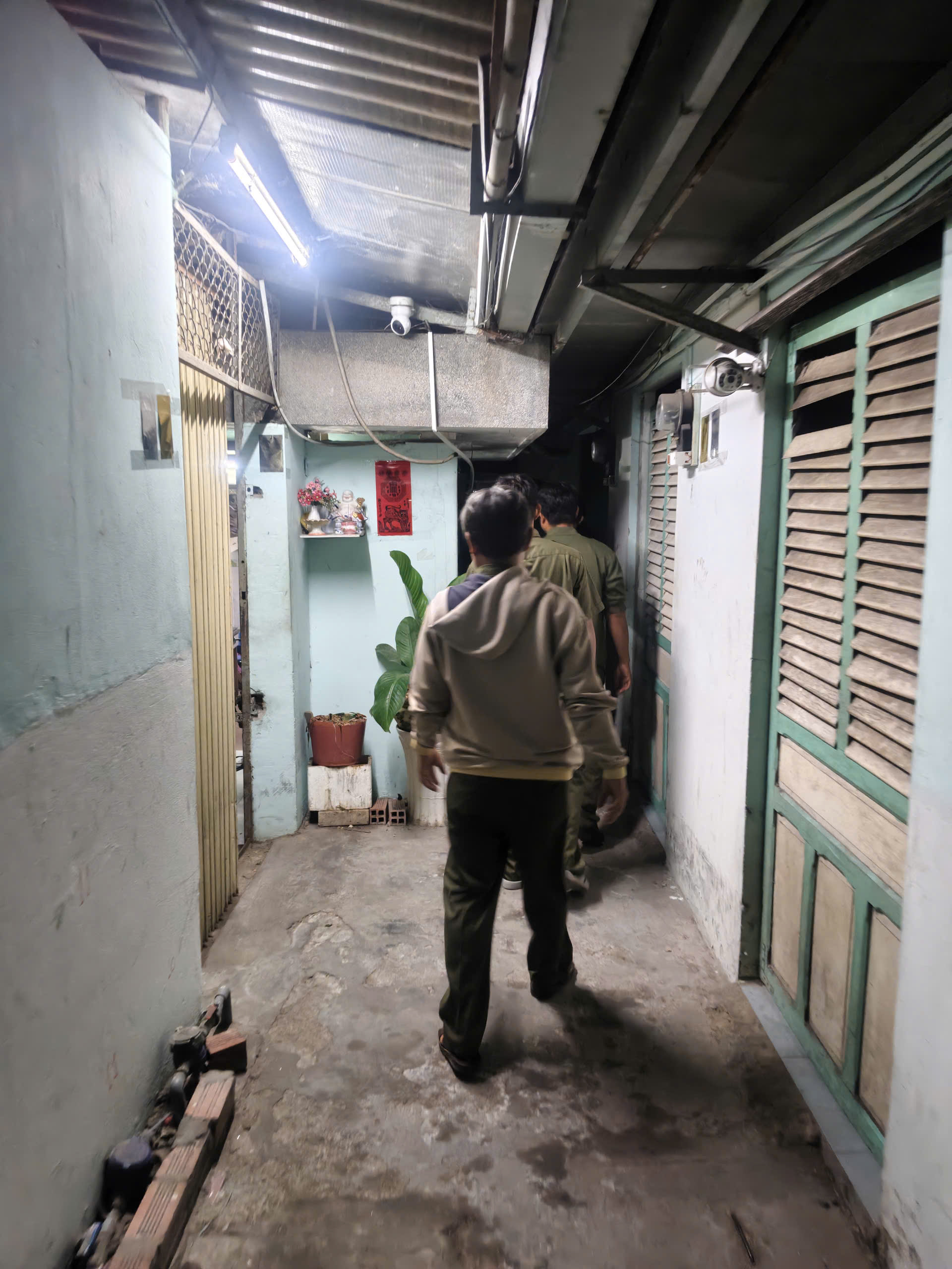 Công an điều tra vụ cụ ông bán vé số dạo tử vong bất thường tại Tây Ninh - Ảnh 1.