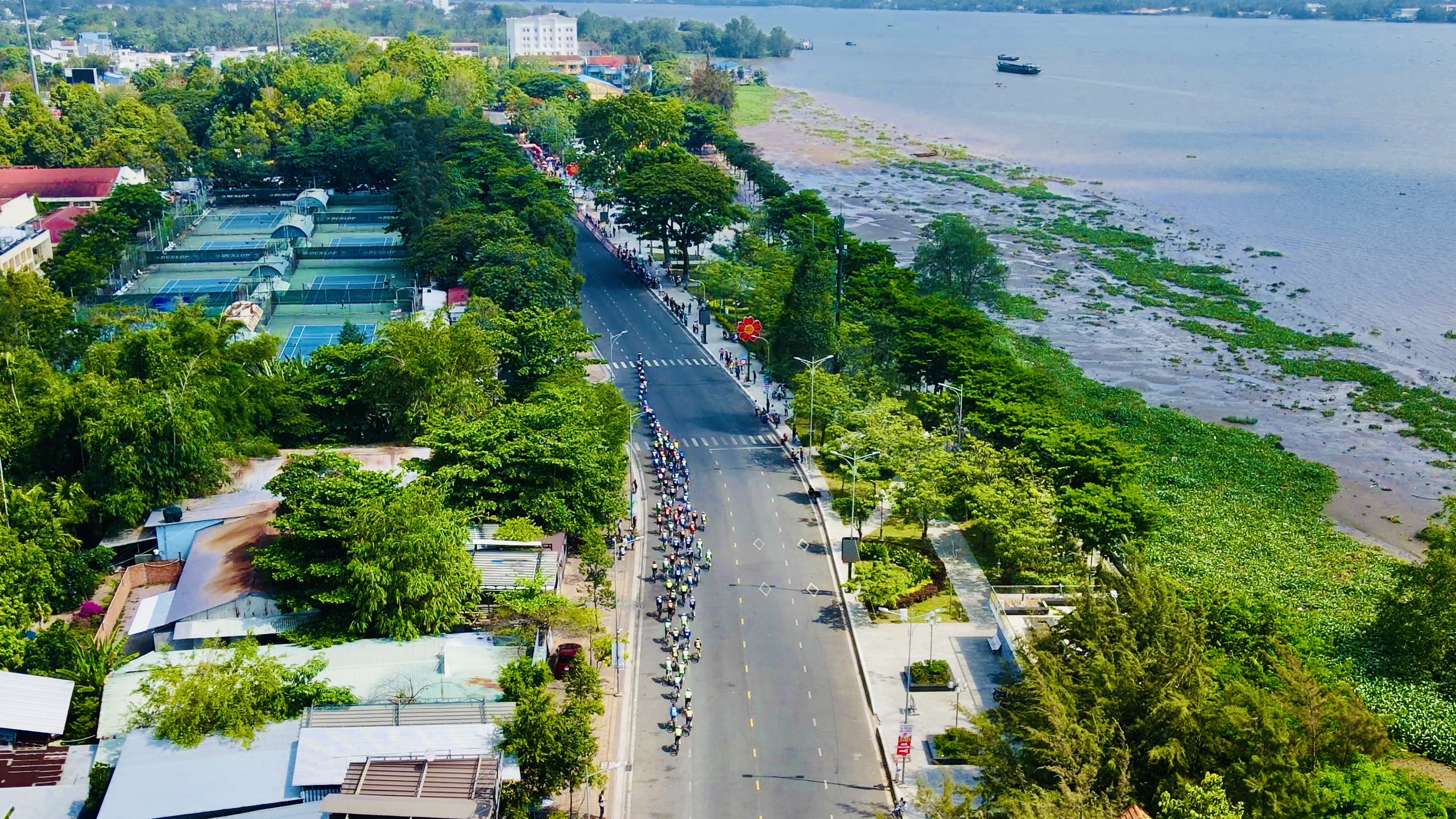 C&uacute;p truyền h&igrave;nh TP HCM: HTV-T&ocirc;n Đ&ocirc;ng &Aacute; 2026: Ấn tượng với c&uacute; nước r&uacute;t của Patrick Patterson  - Ảnh 1.