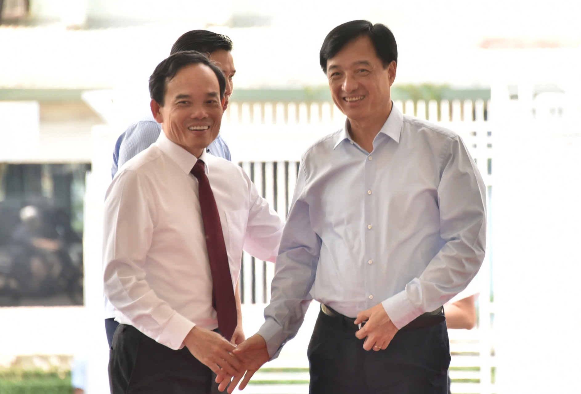 B&iacute; thư th&agrave;nh ủy TPHCM Trần Lưu Quang cam kết tăng trưởng 2 con số năm 2026 - Ảnh 4.