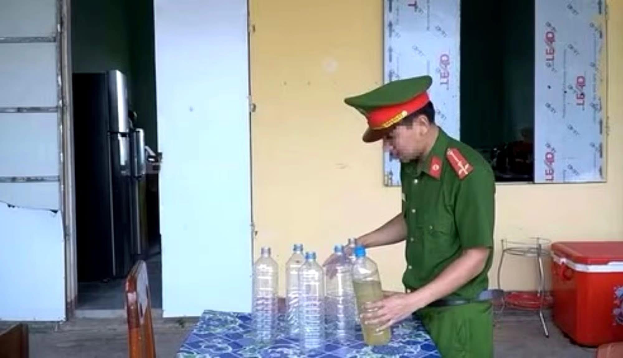 “Nậm thoong” len lỏi vùng biên: Cảnh báo mới về một dạng chất kích thích trá hình - Ảnh 1.