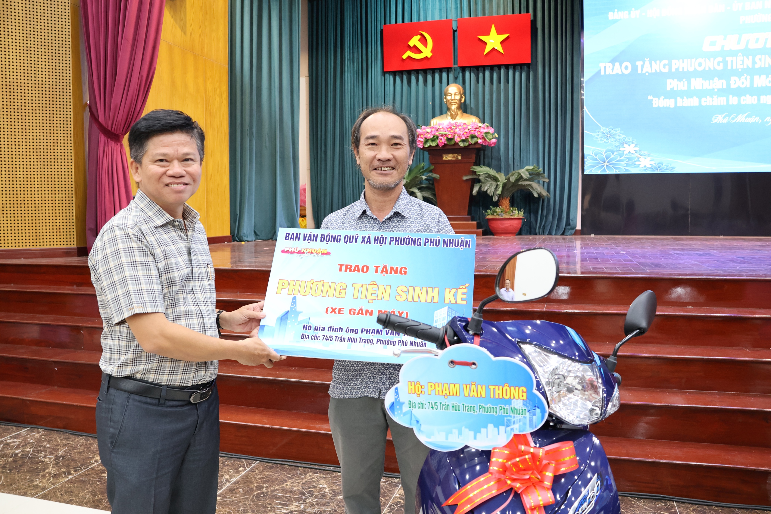 Kh&ocirc;ng để ai bị bỏ lại ph&iacute;a sau: TPHCM dệt lưới an sinh, giữ nhịp l&ograve;ng d&acirc;n - Ảnh 8.