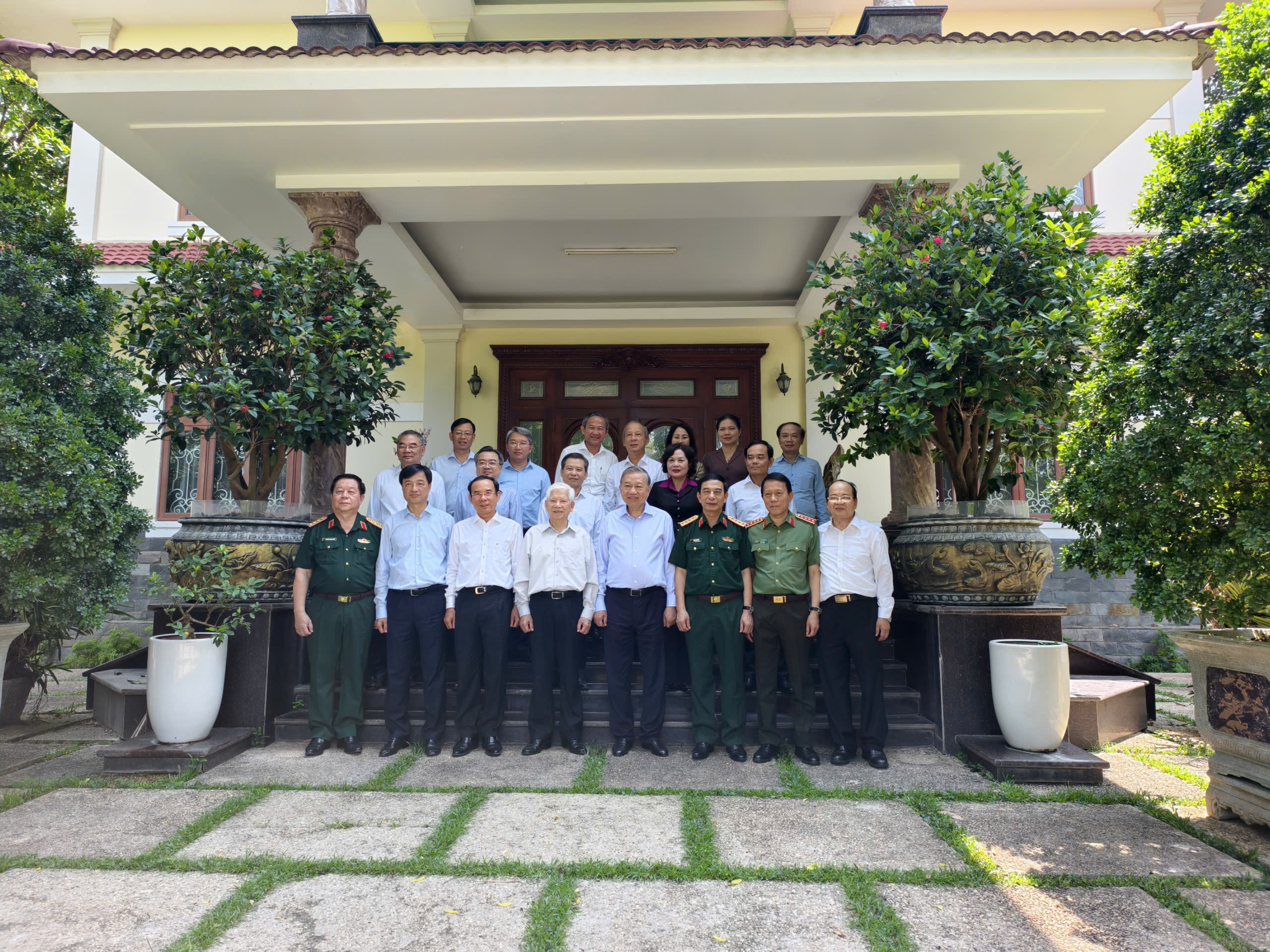 Tổng Bí thư Tô Lâm thăm nguyên Chủ tịch Nguyễn Minh Triết tháng 4 năm 2026 - Ảnh 2.