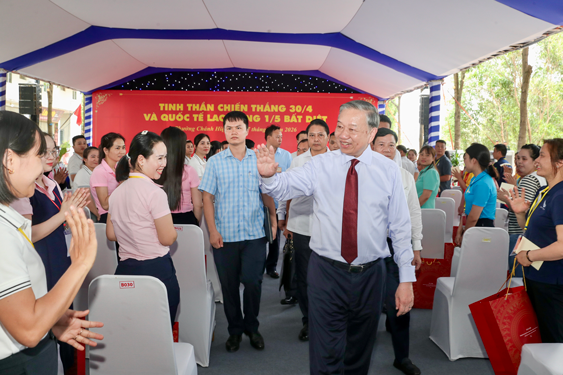 "Chuẩn mực v&agrave;ng" v&igrave; người lao động - Ảnh 1.