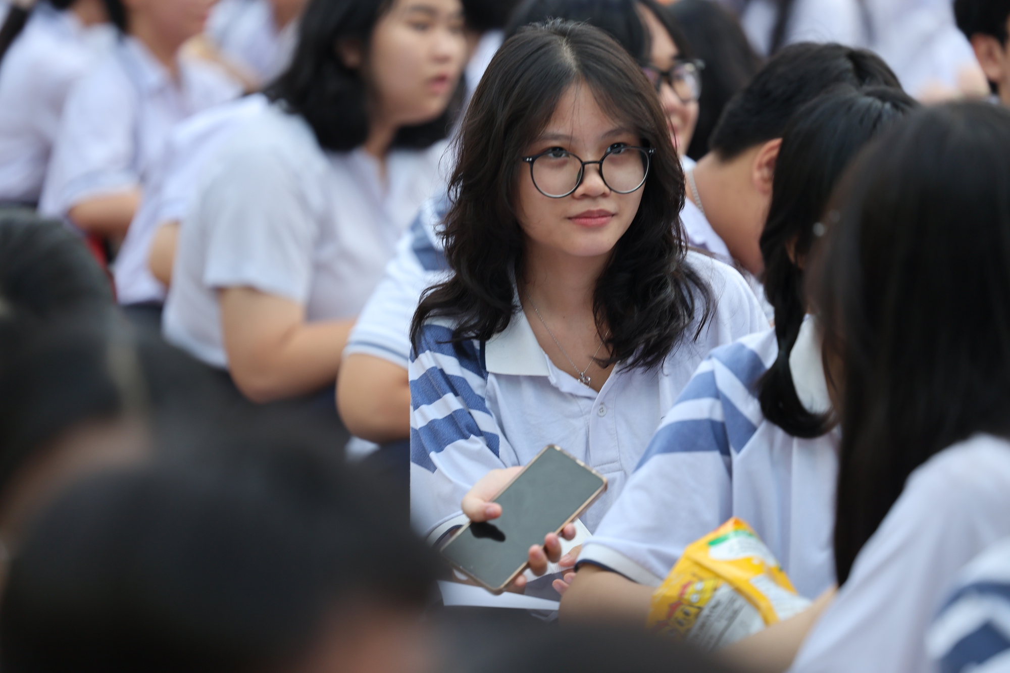 Chiều nay TPHCM c&ocirc;ng bố chỉ ti&ecirc;u tuyển sinh lớp 10 c&ocirc;ng lập, xem chi tiết tại đ&acirc;y - Ảnh 1.