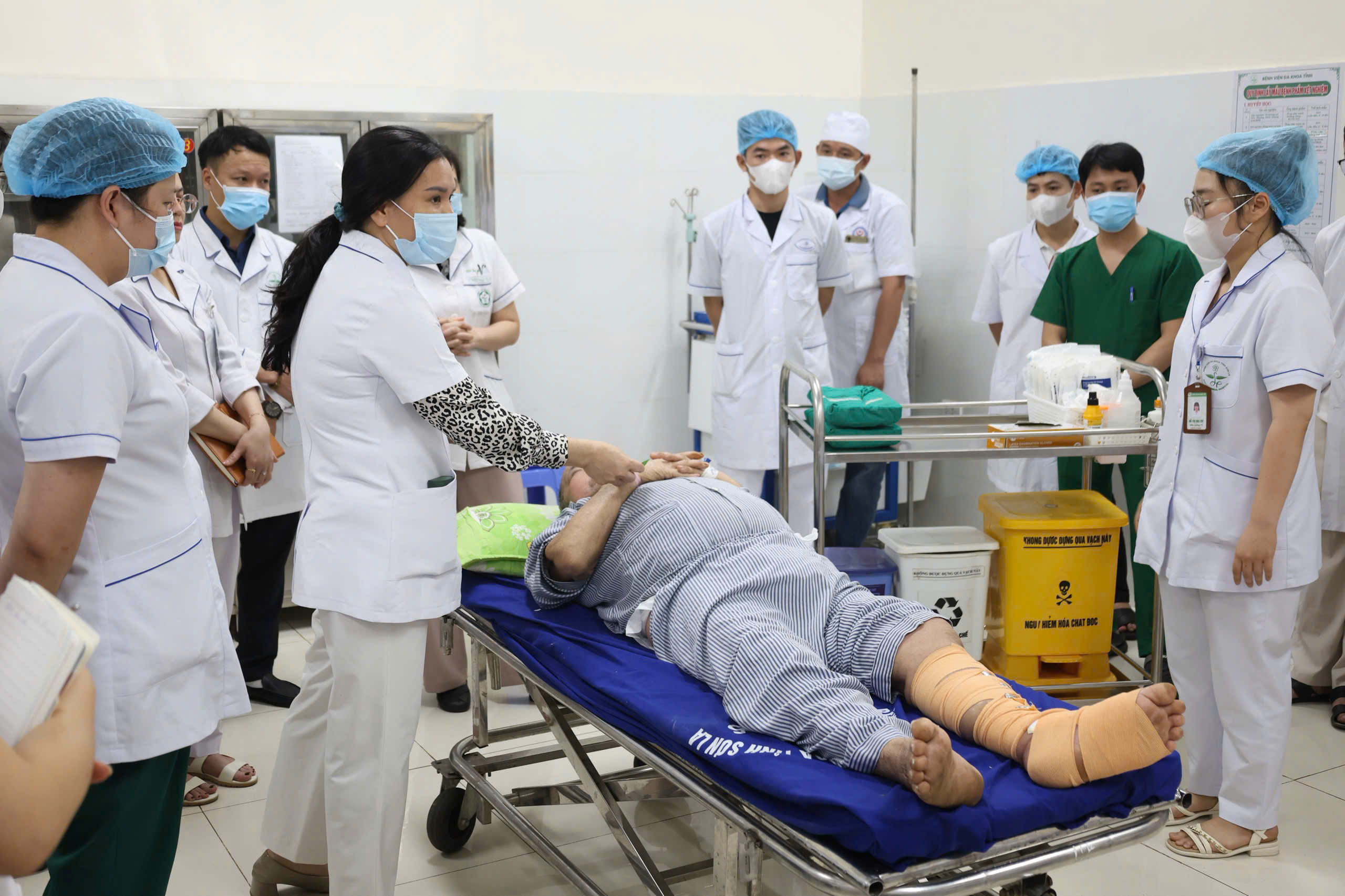 Thêm hơn 200 bệnh viện vệ tinh, nâng chất lượng khám chữa bệnh ngay tại cơ sở - Ảnh 1.